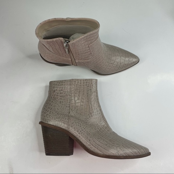 Kaanas Amarone Croc-Embossed Texan Booties Size 6 - Picture 1 of 8